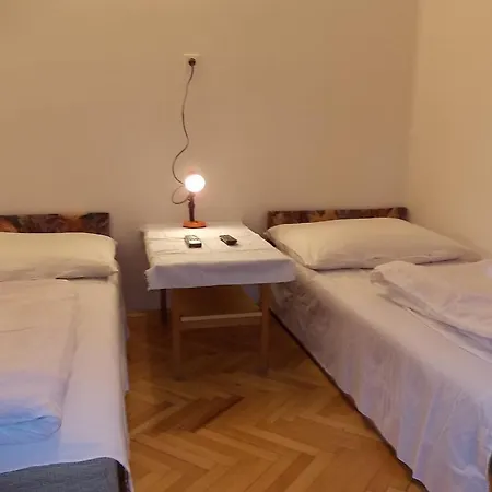 Puszta Apartman A Daire